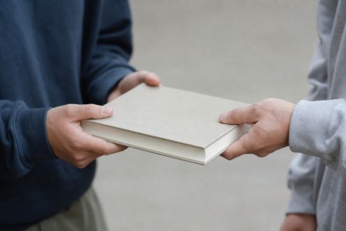 Réussir ses échanges de livres entre amis : conseils pratiques