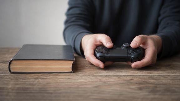 Jeux vidéo narratifs : rencontre entre littérature et divertissement