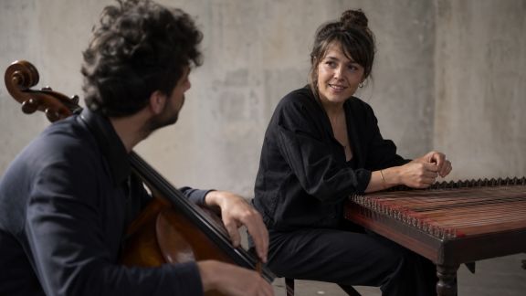 Rencontres musicales inédites : collaborations qui bousculent la scène française