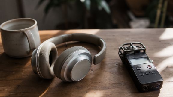 Podcast, web-documentaire : les formats innovants gagnent du terrain